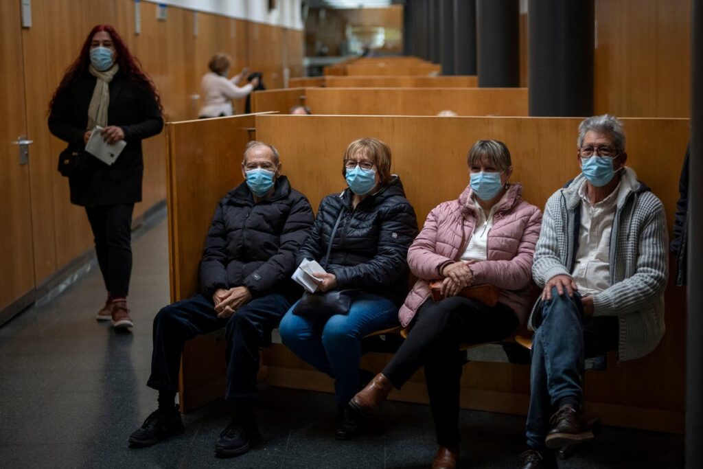 Spain brings back mandatory facemasks in hospitals as Covid spikes again