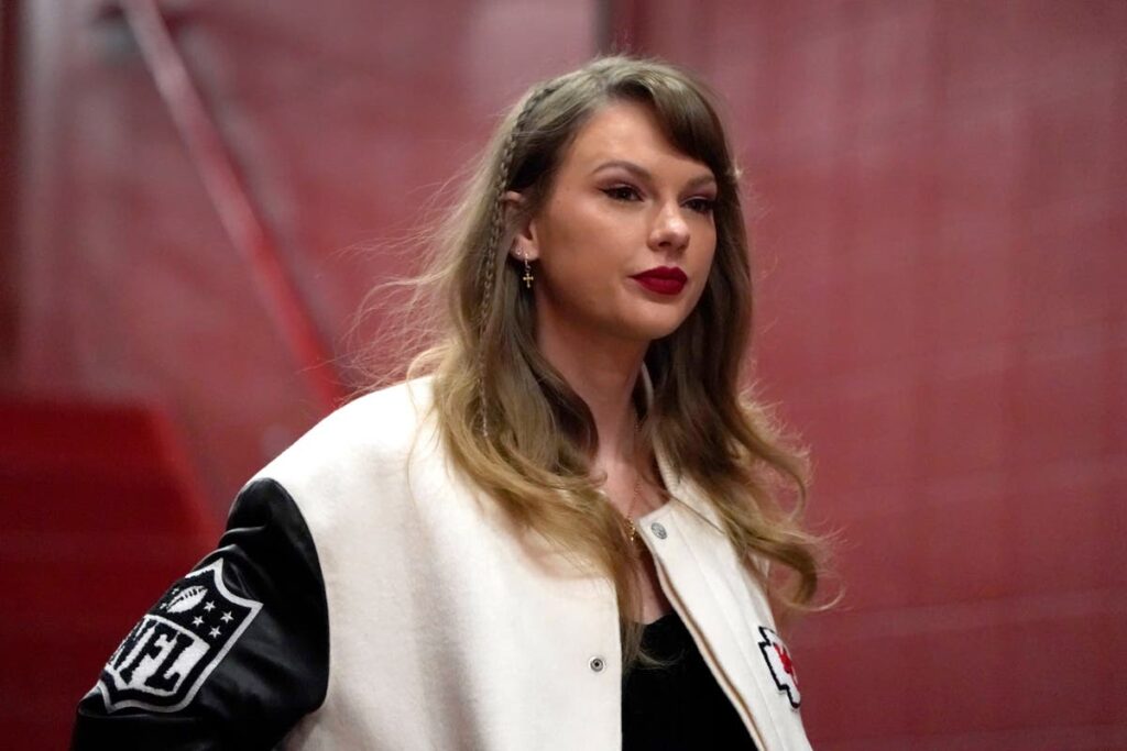 Man arrested outside Taylor Swift's NYC home held without bail for violating protective order