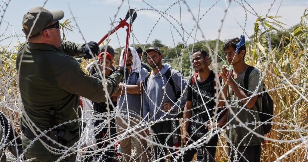 Red State Alliance Grows: More Governors Stand with Texas in Standoff Against Biden Regime Over Escalating Border Crisis | The Gateway Pundit