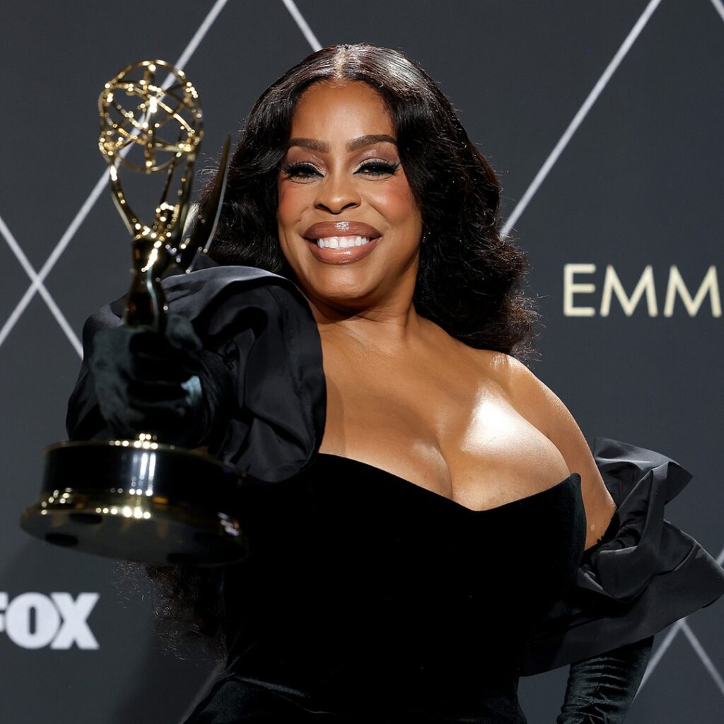 Niecy Nash-Betts Details Motivation Behind Moving Acceptance Speech